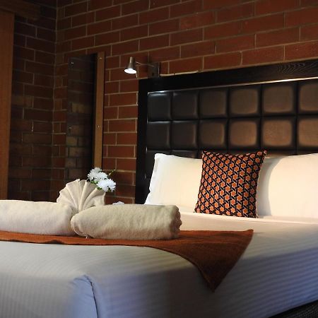 Pooraka Motor Inn Екстериор снимка