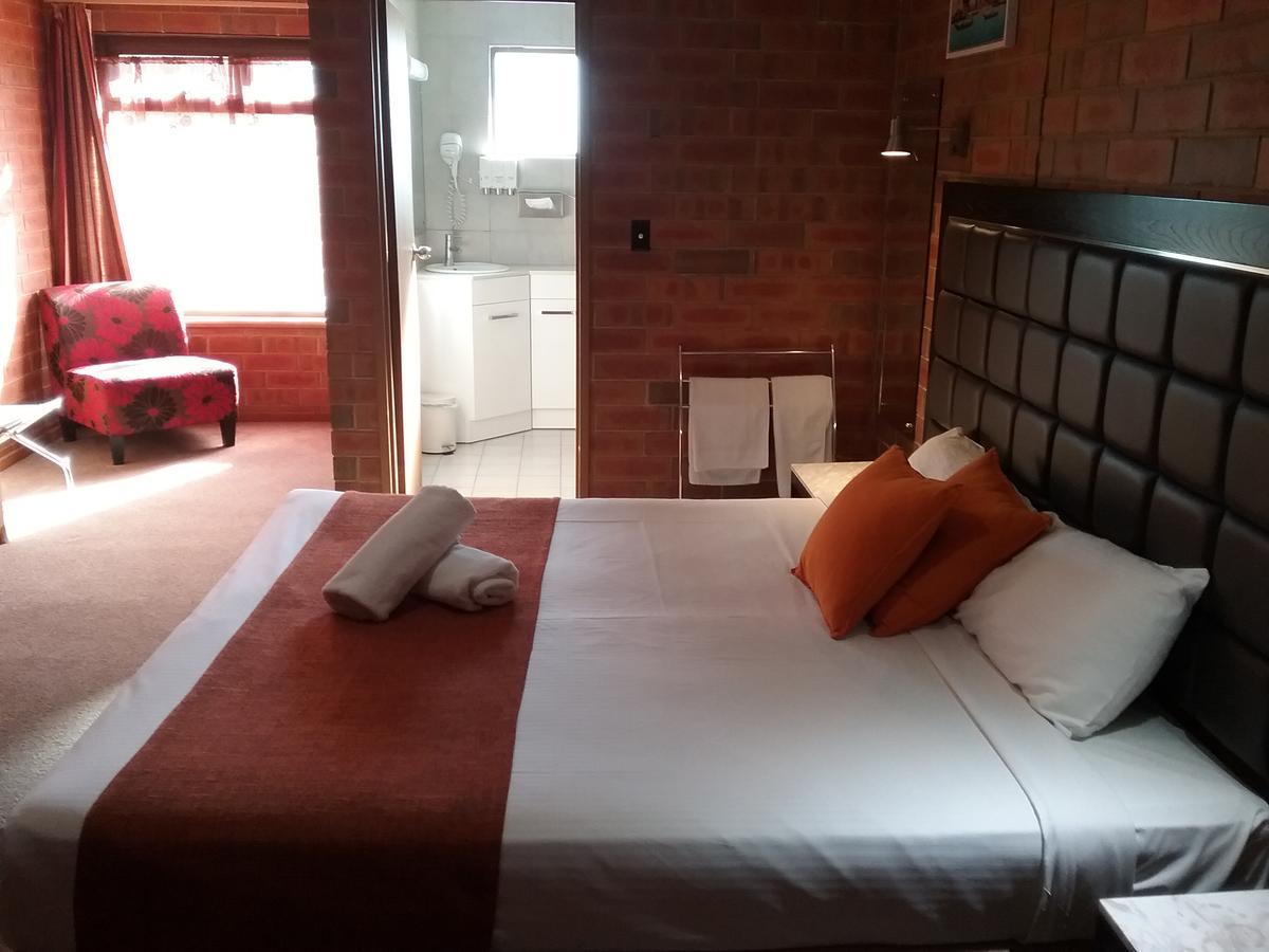 Pooraka Motor Inn Екстериор снимка