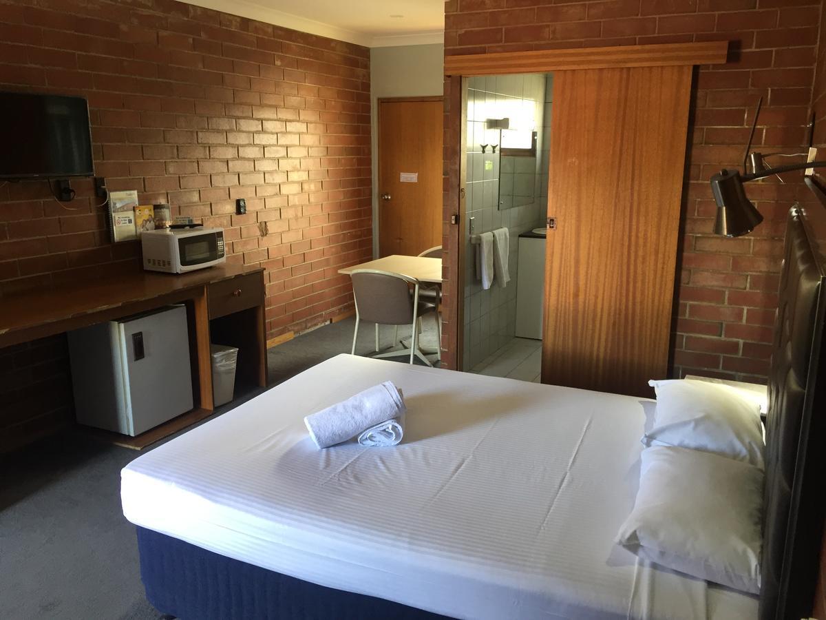 Pooraka Motor Inn Екстериор снимка